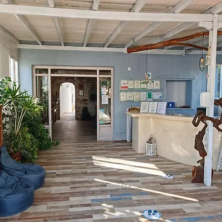 Naxos Summerland 公寓式酒店 Kastrákion