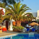 Naxos Summerland Lägenhetshotell Kastrákion