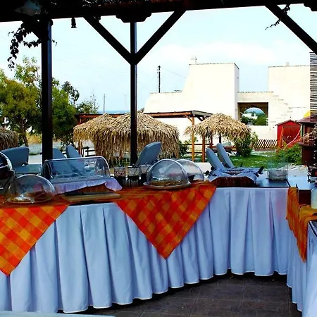 Naxos Summerland Aparthotel 3*