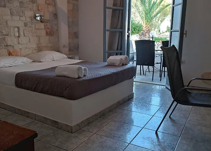Naxos Summerland Aparthotel